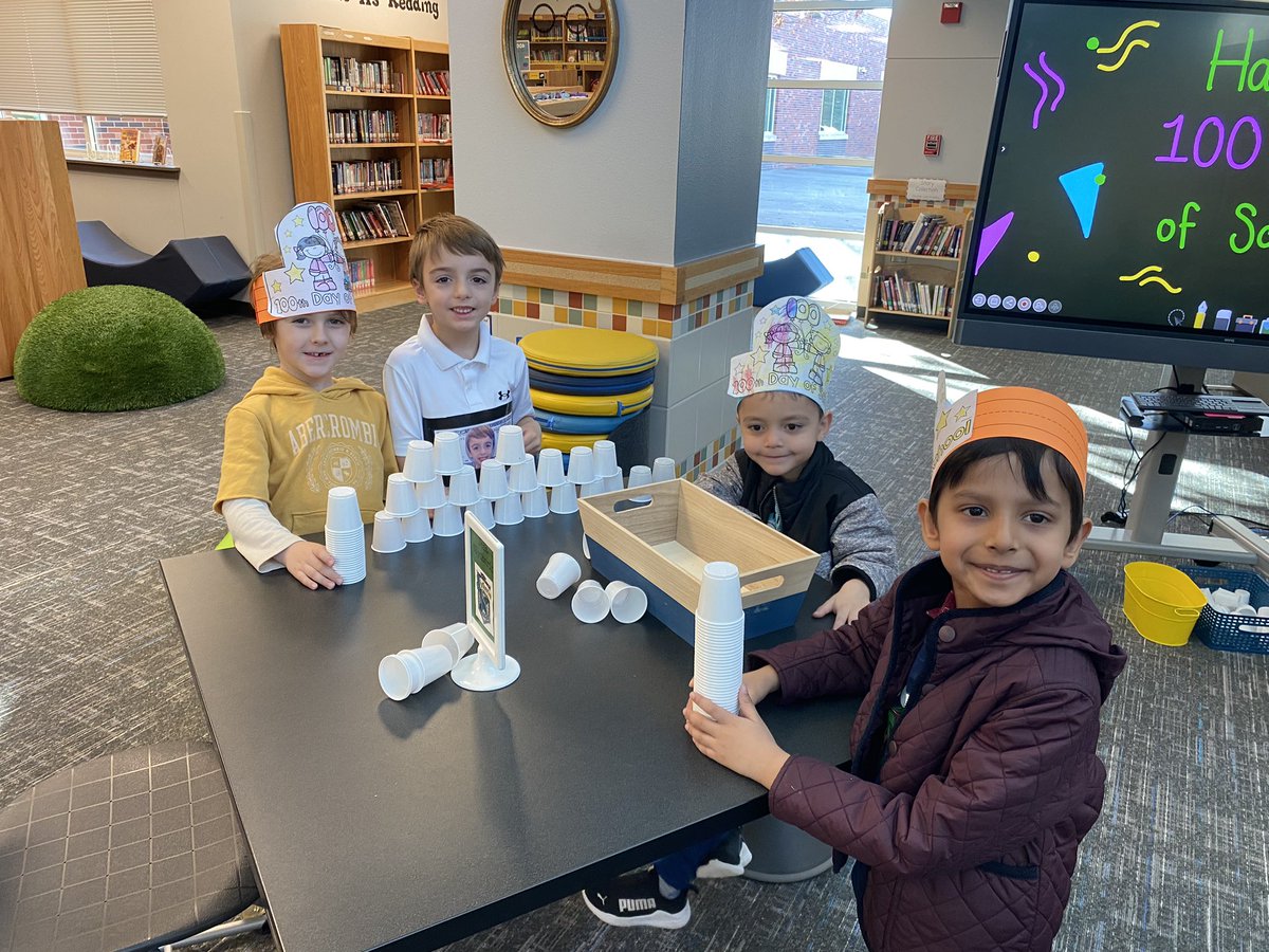 frazierskinders's tweet image. Happy 100th day of school! Library STEM stations @legitmrswhitt @AshleyElem