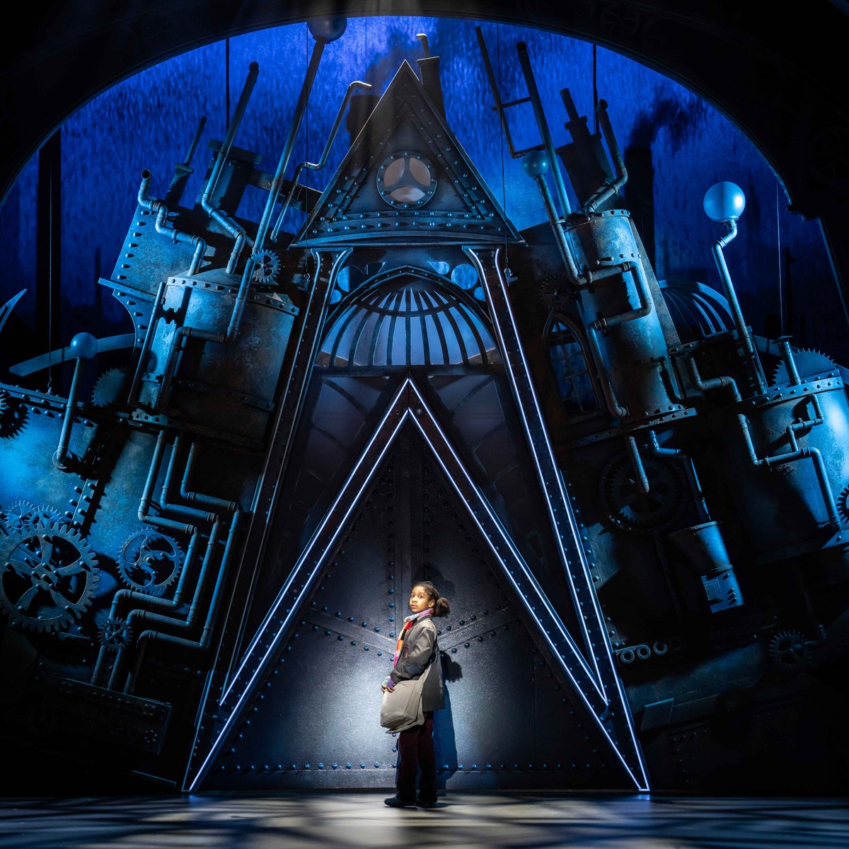 Leeds Playhouse tweet media