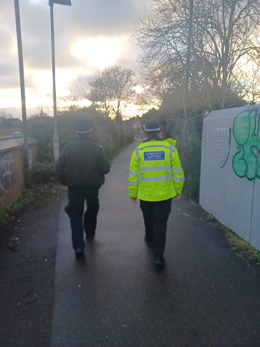 #onthebeat
#tangle tree close 
#letsbuildbridges
If you see us stop and say hi