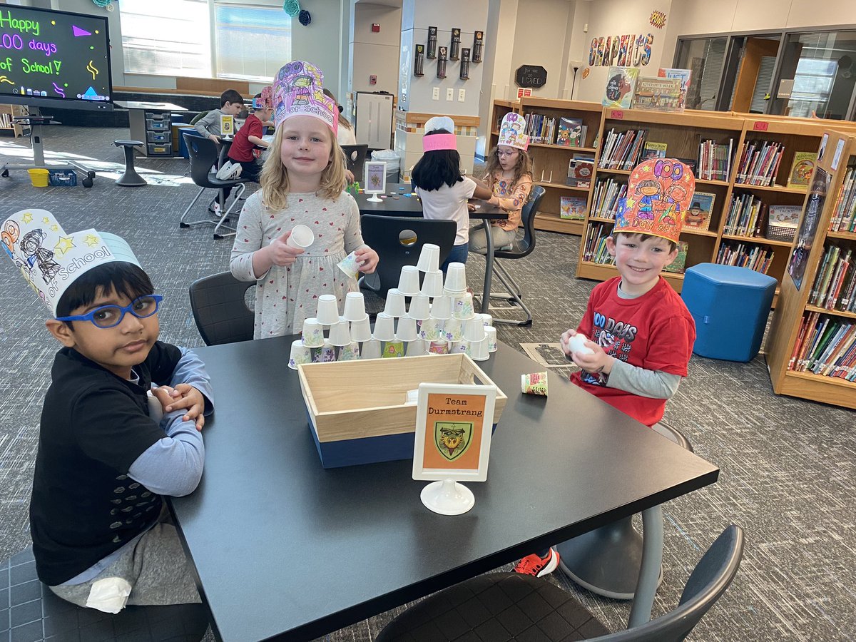 frazierskinders's tweet image. Happy 100th day of school! Library STEM stations @legitmrswhitt @AshleyElem