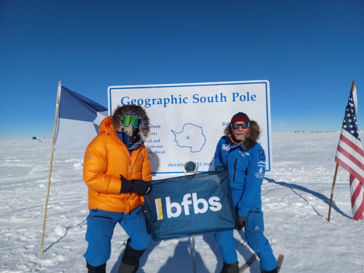 The @Go_Inspire_22 expedition team have arrived home to the UK! ❄️🇬🇧 Skiing over 900km to the south pole, they explored wearable tech to increase our understanding of human metabolism in the austere environment. BFBS had the honour to support the journey 💪