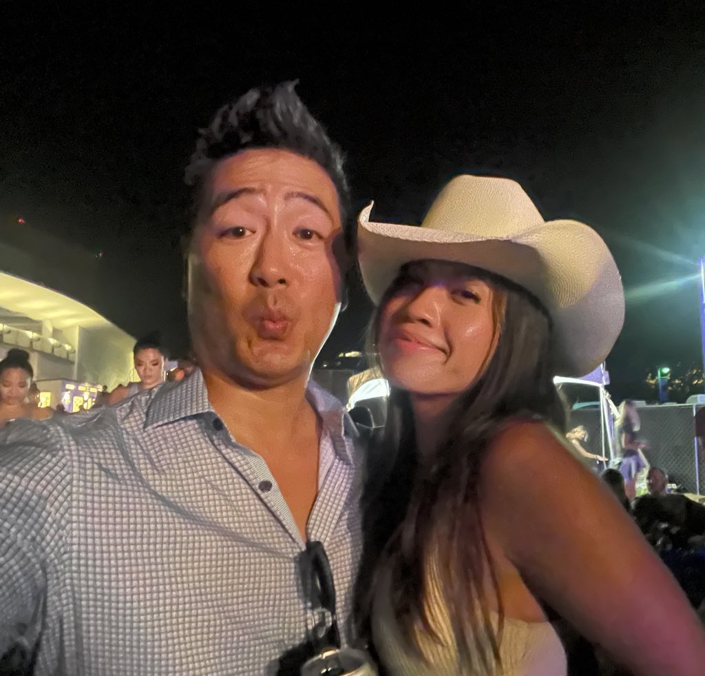 LarryChiang's tweet photo. @francispouliot_ @LawrenceLepard Have you read my book review on The Fifth Turning

It’s me hacking @jack’s #Web5 keynote that paste copied my Web 5 and #web4 YouTube videos from 2019

#TheFifthTurning and then “Price of Tomorrow’s Yesterday, a #bitcoin Smash Buy”. #cs183PQRST is 4D chess vs checkers playas https://t.co/op64EHymZC