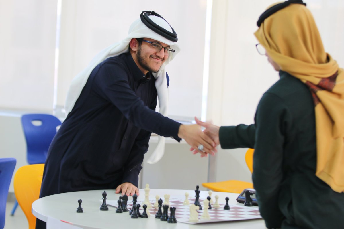 safkku's tweet photo. نظمت #عمادة_شؤون_الطلاب ممثلة بإدارة الأنشطة الرياضية بالتعاون مع نادي عسير للشطرنج،
بطولة الشطرنج لطلاب #جامعة_الملك_خالد بالصالة الرياضية بالقرعاء وبمشاركة ٥٨ طالب. https://t.co/m8LOnfVBzD