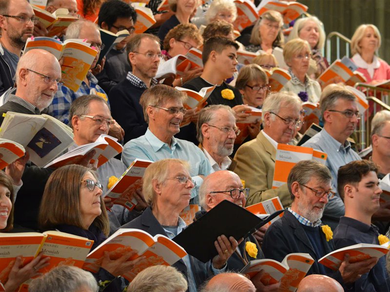 Do you like to sing? The Friends of Canterbury Cathedral would love you to be part of their fourth annual Big FRIENDly sing on Saturday 4 March.  Whether you want to sing in the Cathedral alongside the choir or just enjoy a spirited performance. 
canterbury-cathedral.org/what-s-on/even…