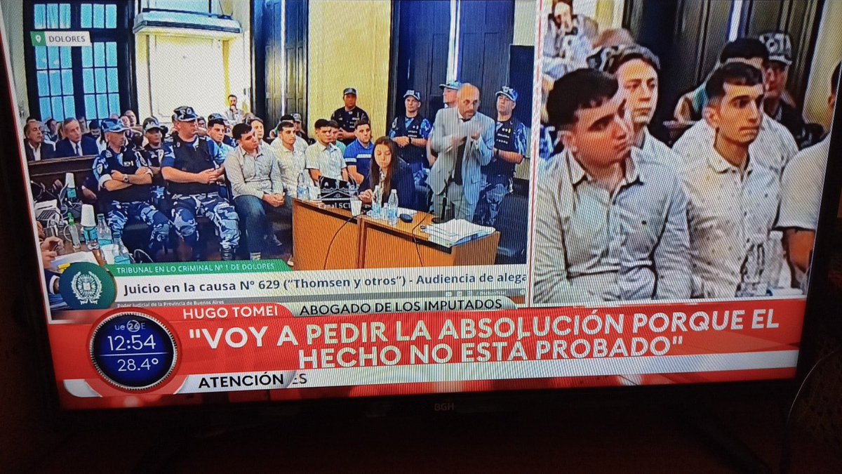 nderakoreami_'s tweet photo. pero que 😦 https://t.co/zj8TphxQPk