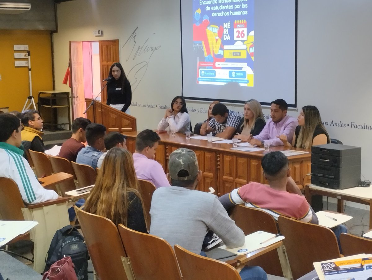 fedehuve's tweet photo. Inicia el Panel estudiantil en donde se presentan las propuestas del movimiento estudiantil para este 2023 👀
También, exponen diferentes puntos de vista sobre la realidad de la #ULA
#EstudiantesxLosDDHH https://t.co/0e1fSzFqLh