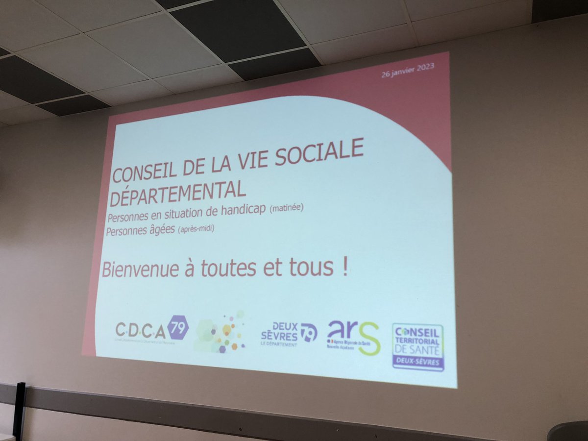 ARS_NA_DD79's tweet photo. Réunion #CVSD PA et PH ce jour sur impulsion du #CDCA79 et #CTS79. Au programme échanges avec les usagers et présentation des nouvelles dispositions du décret d’avril 2022 sur le renforcement des CVS dans chaque ESMS. https://t.co/UhQxtKourM
