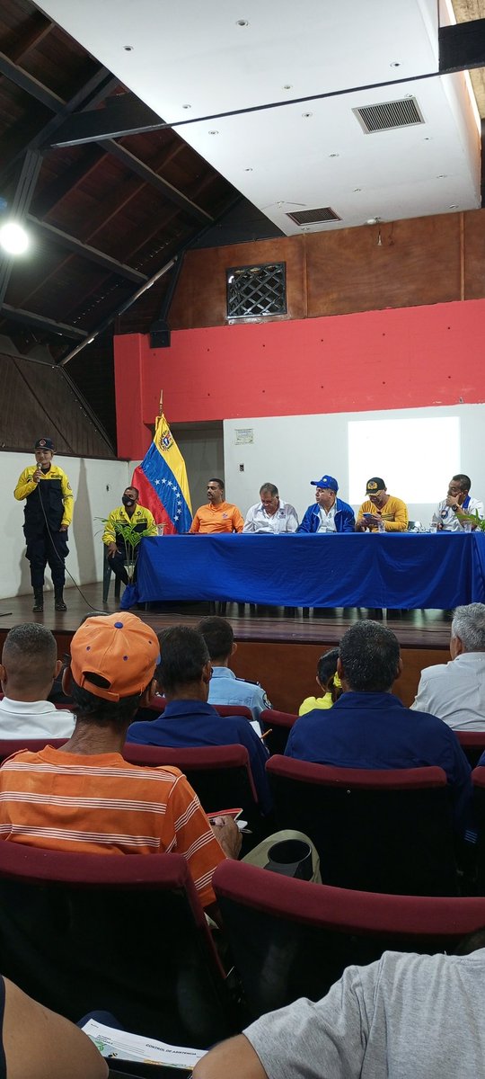 En el Marco del Plan STOP. Dirigido por el Secretario Luis E. Pumar y Coordinado por el Comisionado. Edgar Hernández. Se orienta sobre la importancia de evitar incendios en las comunidades y forestales. Alberto Galindez en el marco del Plan Cojedes Oxigena apoya la conservación.