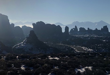 “When there is no desire, all things are at peace.” –Lao Tzu 

I once had a dream that I was in a faraway land, moving among the grandest of towering rocks. The scene was timeless and there was a stillness I had not yet known.

#FindYourPark #EncuentraTuParque

📸 NPS/D. Sanchez
