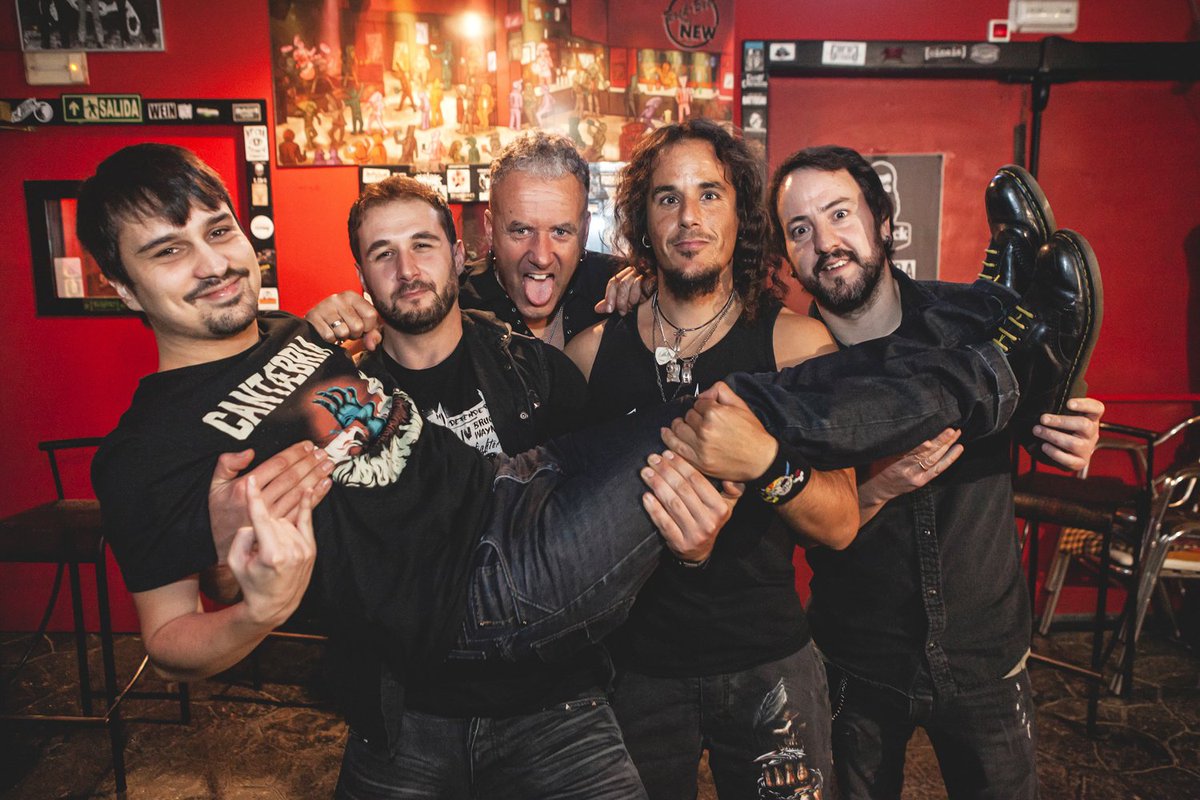 Herejía tweet media