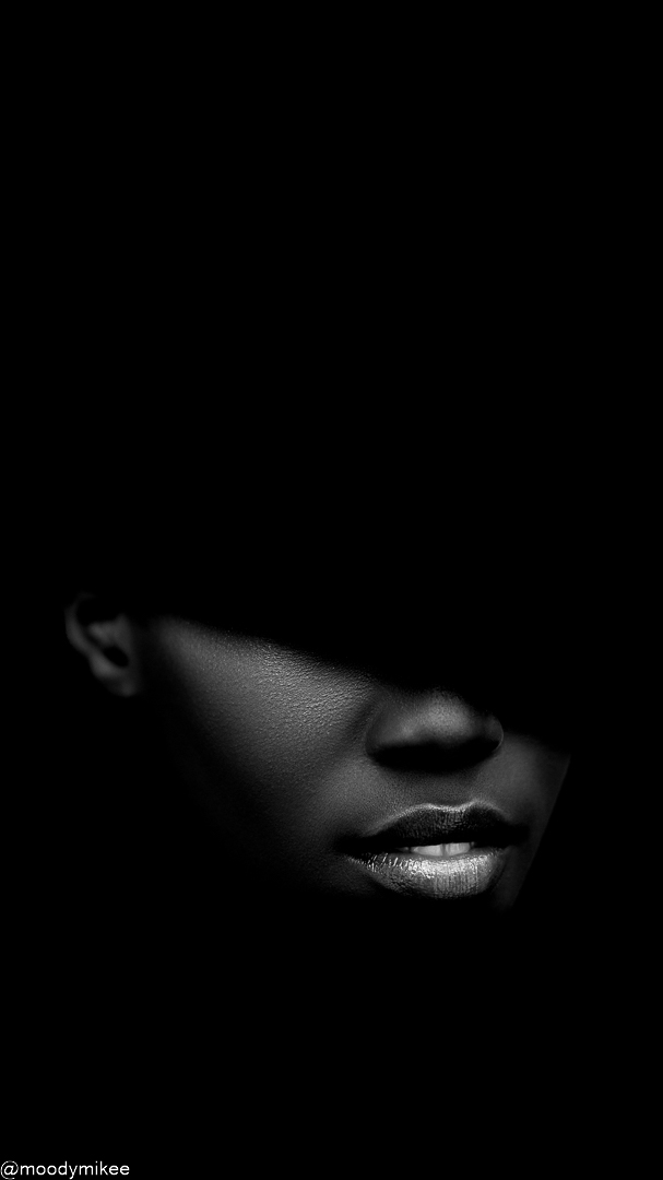 1/3
#MoodyMikee #streetmeetdc #moodygrams #blackandwhitephotography #photography #blackart #blackartist #blackphotographer
