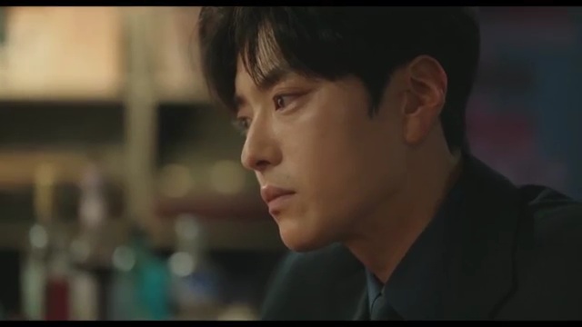 SonSeungJin_'s tweet photo. Rahangnya 🥰
Matanya 😍
Suaranya 🫣
Wkwkwkwkwk dahlah emang suami orang yang satu ini emang beda.
Kalo nonton drama dia gini jadi mikir bayangin diri sendiri jadi Lina dirumah.

#JangSeungJo
#jsjSA
#StrangersAgainEp3 https://t.co/JNFI3Skm4u