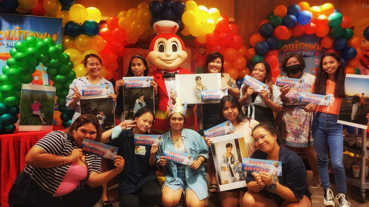 Tongthkph's tweet photo. Thank you so much to everyone who joined us with our little kiddie gathering to celebrate our beloved @tongthk birthday ❤️💙 We are so glad that you've had fun. Join us again with our next party! 

Always be happy P'@tongthk. We are always here for you, Happy Birthday! 

#tongthk https://t.co/cu44fBfivu