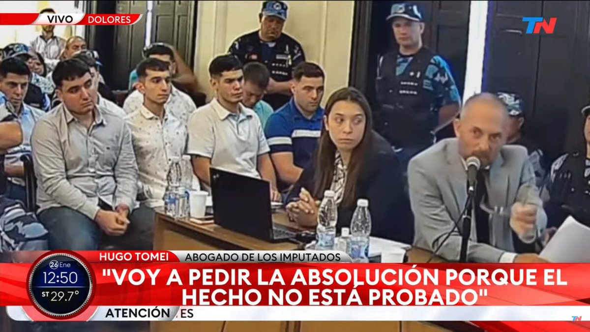 lamamadelpocho's tweet photo. dame un hijo de puta, no, NO TAN HIJO DE PUTA #JusticiaParaFernando #absolucion https://t.co/avlTGxsoRs