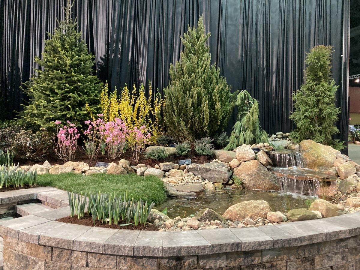 CTFlowerGarden's tweet photo. 4 WEEKS FROM TODAY  Feb. 23,  CT Flower &amp; Garden Show opens at @ctconventionctr in Hartford! Live landscapes, 80 hours of expert speakers, Federated Garden Clubs of CT's flower show, and hundreds of vendors. Discounted tickets on sale now w/ all info at https://t.co/034UtEJBo5 https://t.co/F1jiH83RU3