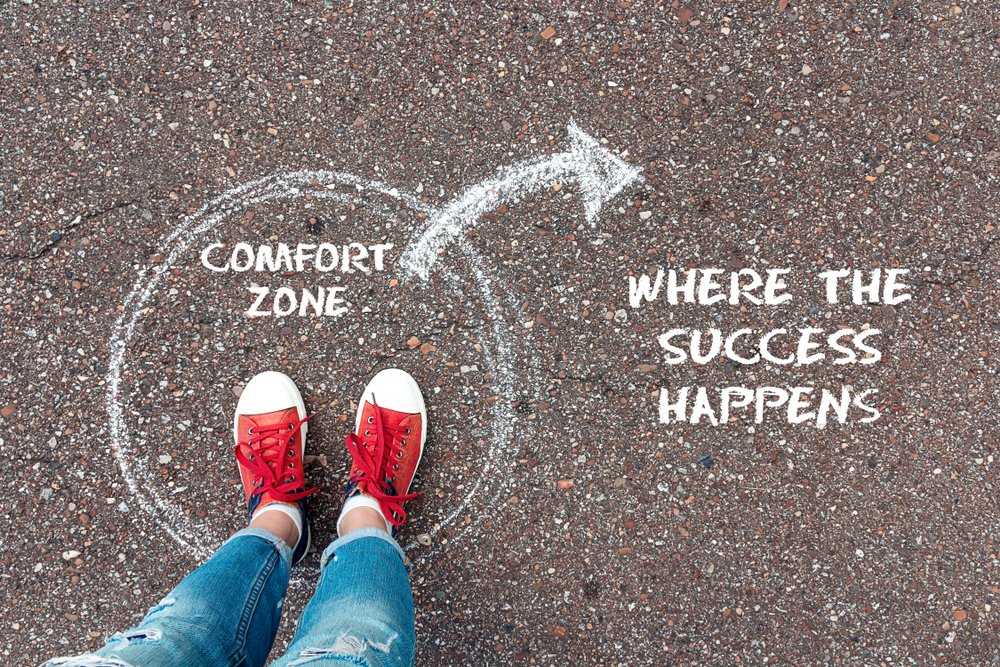 FirasIsa's tweet photo. The siren song of comfort is a beguiling mirage that deceives us into thinking we are safe. It is a malevolent addiction, for it dulls the mind and stifles the soul, ultimately leading to a descent into despair. #selfgrowth #progressnotcomfort #selfimprovement https://t.co/tr65Qa3ErP