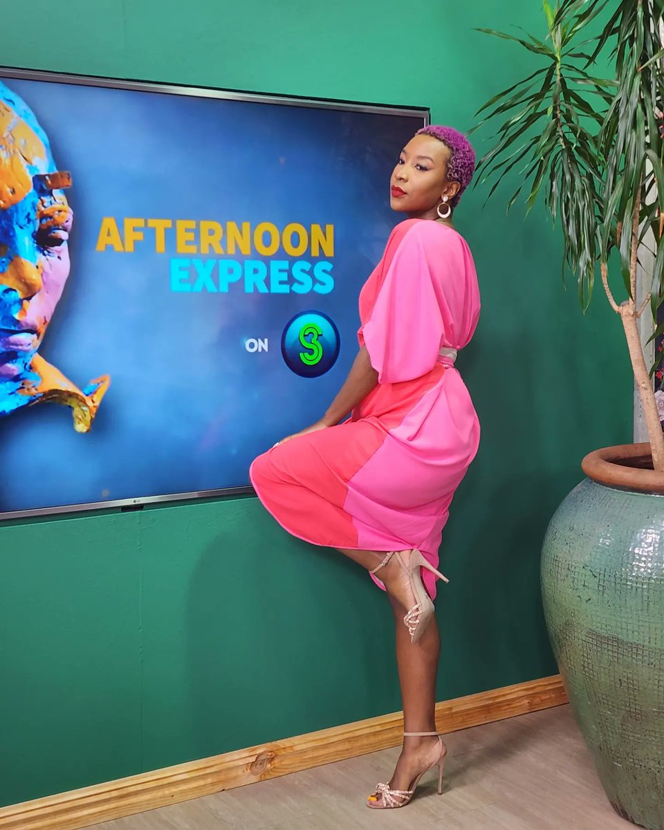 RN <a href="/AfternoonChat/">Afternoon Express</a> #afternoonexpress #maynardvilleopenairtheatre