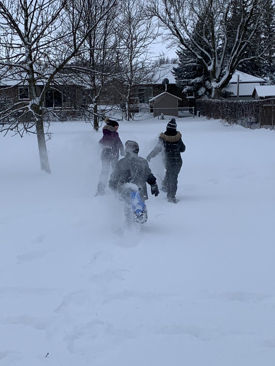 It finally happened.  <a href="/LEastdalePS/">Listowel Eastdale PS</a> has enough ❄️☃️❄️ for snowshoeing.  @AMETFOenv #iAMoutsideAMDSB