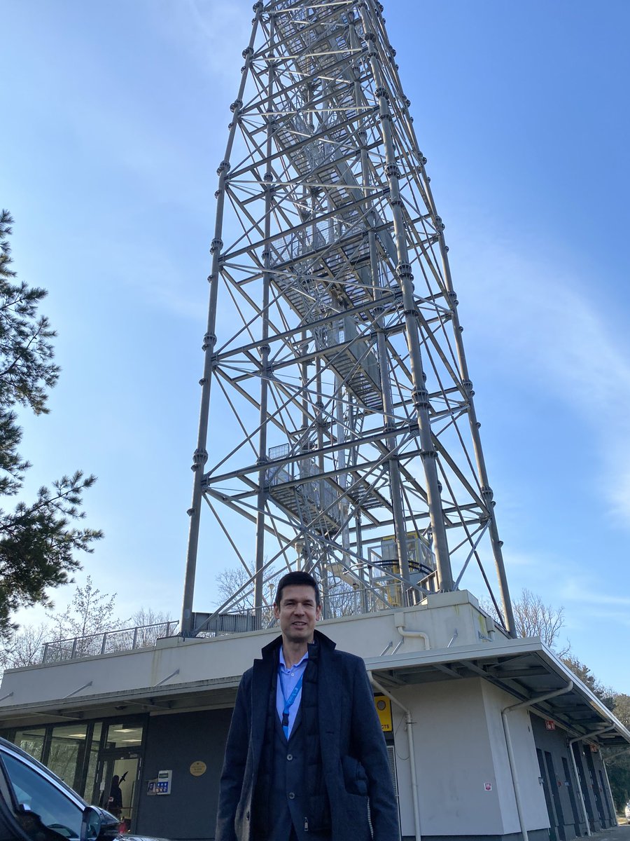 SallaLoi's tweet photo. ⁦@EU_ScienceHub⁩ - Bravo #JRC-Ispra! High expertise + strong commitment + state of the art facilities = scientific excellence!! Will be back soon to see more! ⁦⁩ https://t.co/86OywTwVcZ