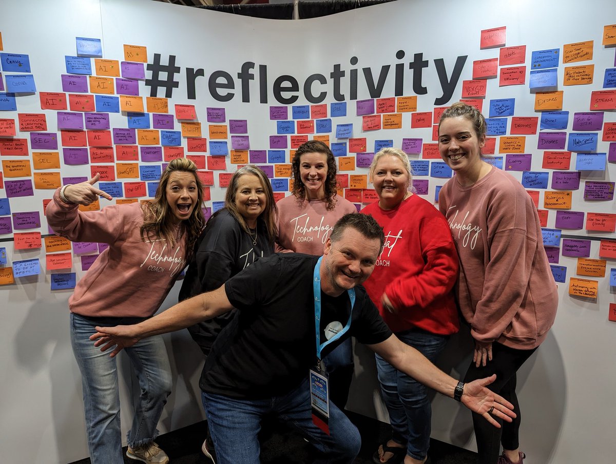 andy4edu's tweet photo. How would you summarize your #FETC experience? Share it and with #reflectivity and spread the ⚡⚡ ⚡ like @TinaStreeter2, @ctselmore, @dcsctc &amp; the DeSoto County tech crew!

If you come by Booth #1900, I've got a little something for your journey home too! https://t.co/9SQBYrNGWq