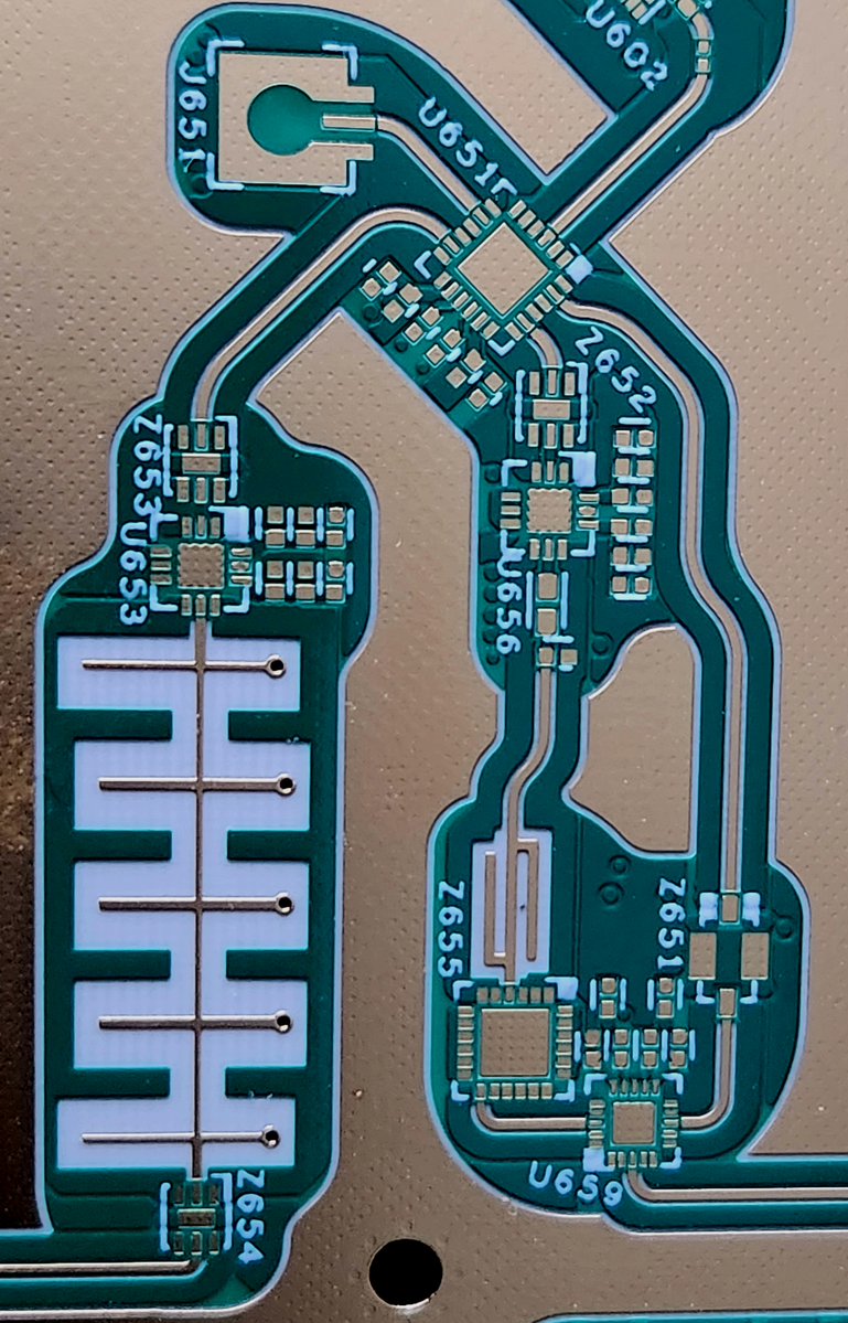 Aaronia_AG's tweet photo. Optimizing the Image-Rejection for the 26 GHz SPECTRAN V6: 
Should now be >=70dBc over the full frequency range! But we will see...
#Aaronia #SPECTRAN #SDR #SpectrumAnalyzer https://t.co/eIwMg55dbd