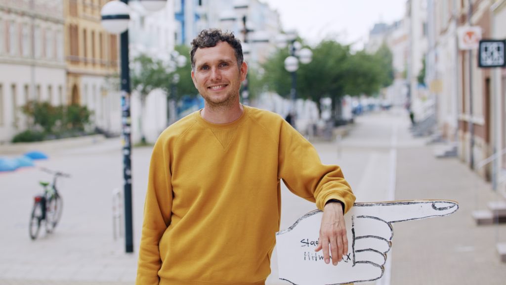 In unserer neuen Folge durften wir mit Andreas Bischof <a href="/analog_a/">analog_aesthet1K</a> über Partizipation in der Technologieentwicklung, Sozialaffen, Roboter &amp; vieles mehr sprechen - es hat sehr viel Spaß gemacht, also hört unbedingt vorbei! praktischtheoretisch.podigee.io #techniksoziologie #HCI <a href="/TUChemnitz/">TU Chemnitz</a>