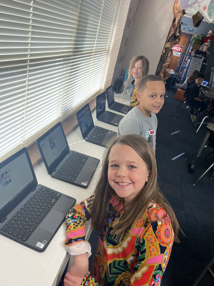 Stacie Farr tweet media