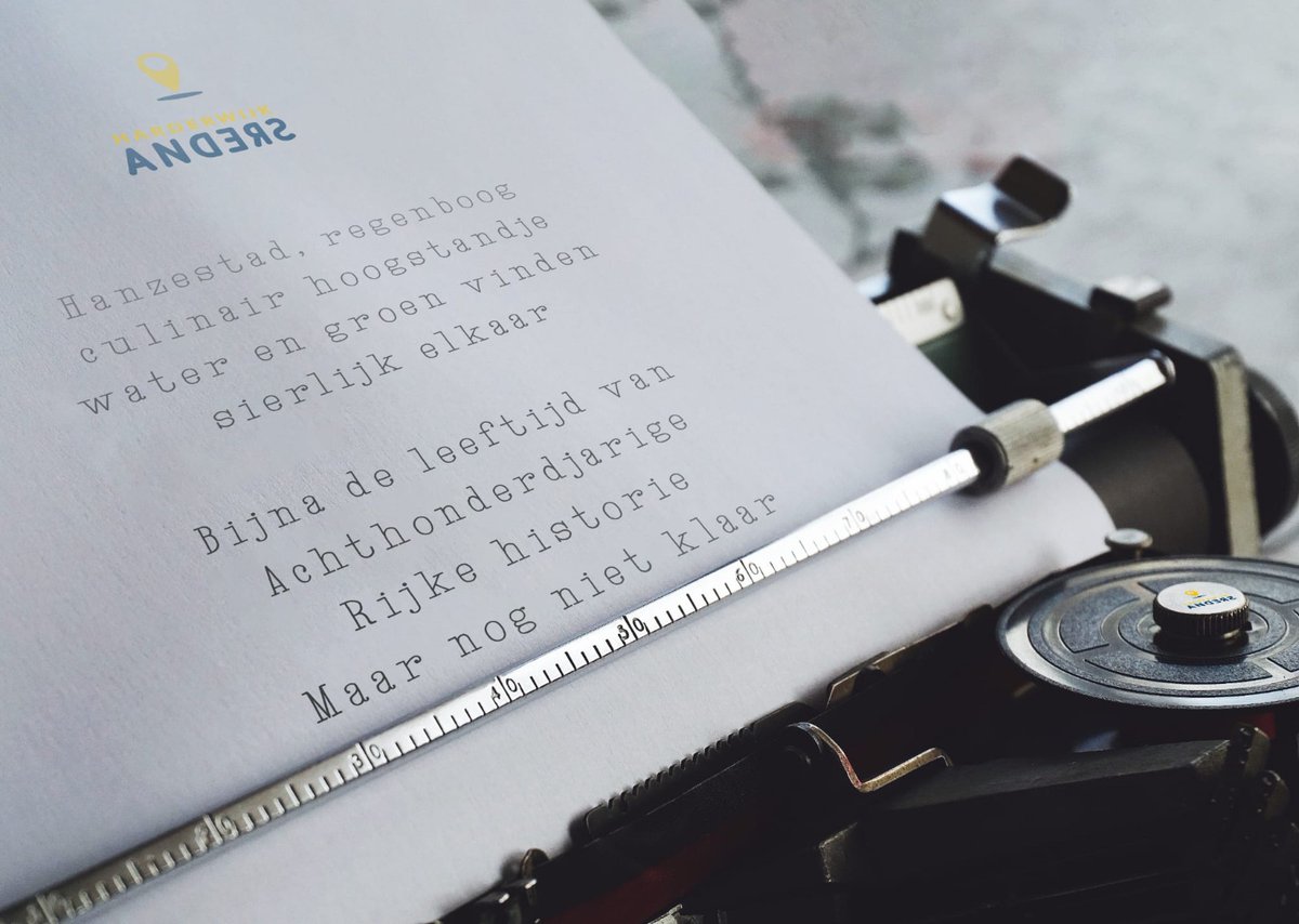 Het is vandaag de dag van de poëzie. Raadslid Tim Smit-Brouwer van Harderwijk Anders is groot fan van dichtvorm Ollekebolle, bedacht door Drs. P die in 1996 zijn laatste theatershow ooit speelde in Harderwijk. Kun jij het ook? ✍🏻