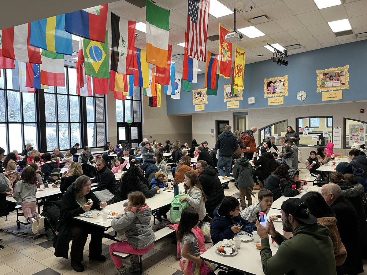 sspringselem's tweet photo. Breakfast with a Buddy this morning was the perfect welcome back to school after a snow day! Thank you to the PTA for organizing this fun event! Can’t wait to do it again tomorrow!! @NorthvilleEDU https://t.co/SZFos6kMpF