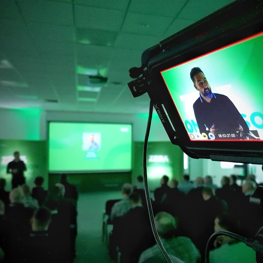 robhillmedia's tweet image. Another great day filming at @Liniarprofiles for their #Zero90 product launch. Lots of editing to get through now!
#robhillmedia #corporatevideo #productlaunch #liniar