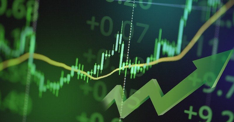 ORTEX's tweet photo. #Okta $OKTA rallies 7% after Needham upgrades from Hold to Buy with a target price of $90. Separately, the company also said it would lay off approximately 300 employees (5% of headcount).
