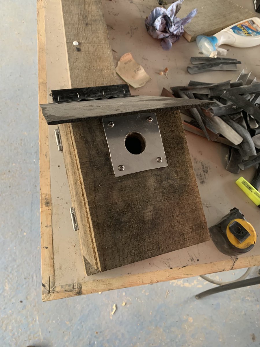 12 numbered Oak, Slate and Stainless Steel Bird Boxes were handed over to the RSPB today. They will be put up at Mousecroft Woodland by ⁦<a href="/ShrewsburyTC/">ShrewsburyTC</a>⁩ soon. We have had support from both Councils and now is the start of us giving back.