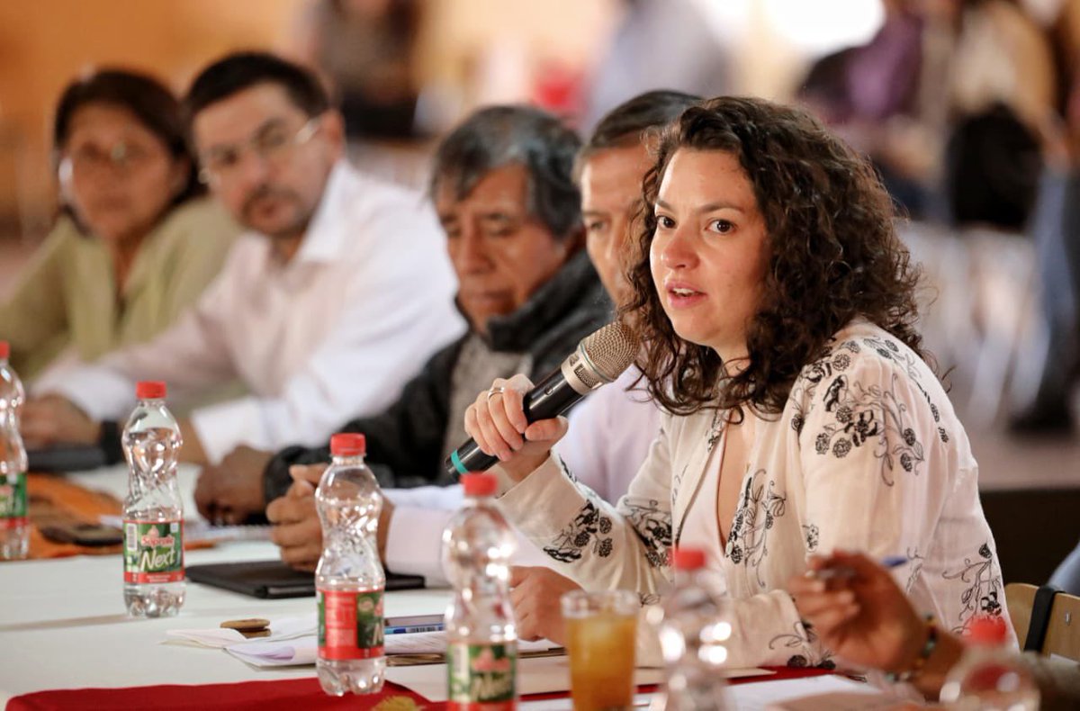 MinisterioBBNN's tweet image. Provincia de El Loa I La ministra @javieratoroc lideró esta mañana un encuentro territorial con las comunidades de Atacama La Grande, en San Pedro de Atacama, para avanzar en derechos colectivos de pueblos originarios 🌾