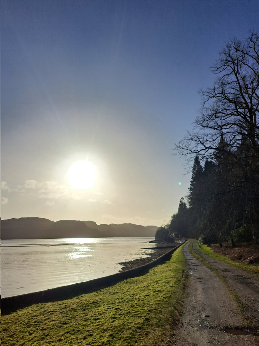 Caladh in the lovely winter sunshine. This is one of our favourite stops on the Kyles and the Isles cruise. We do have some space on this trip for the 2023 season.  argyllcruising.com/scottish-cruis…
#smallboatcruising #kylesofbute #argyllsecretcoast