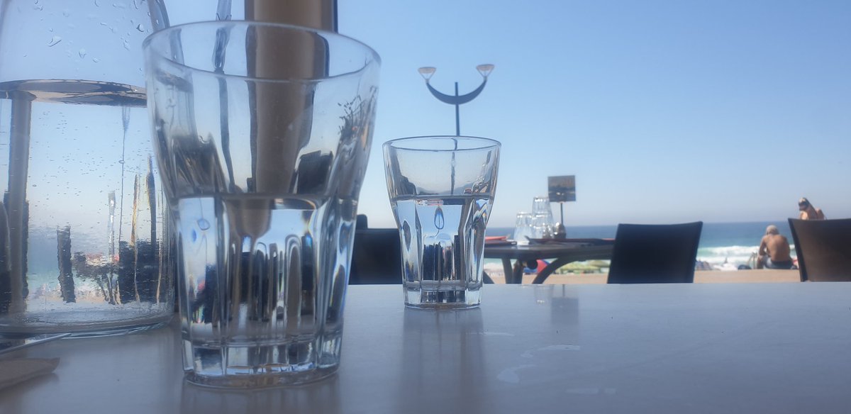 DeanNicholas9's tweet image. Yes the richness of the Persian ideology also Hellenistic architecture. Messopotamic intertwined mosaics from a #philotimo method echoed by traditional kaotic barbaric venerate nuences. Where time seems to have stood still aligned to some other. #DPQ💙 was a crossroads of free.