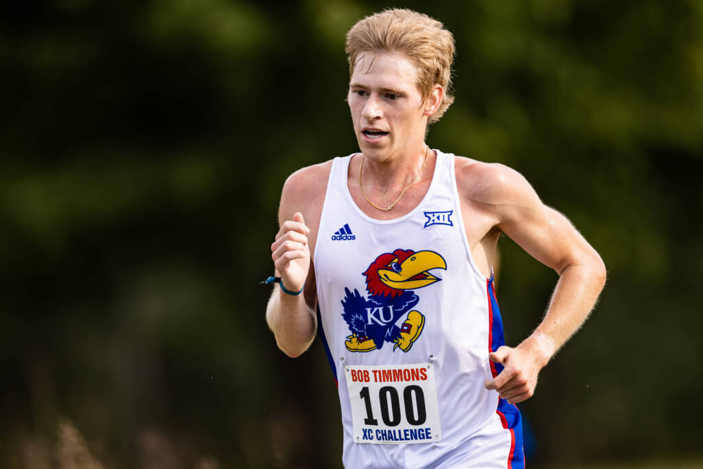 kansastfxc's tweet photo. Let's give it up for our @USTFCCCA All-Academic honorees! 👏👏👏

Both #KUxc teams were selected as All-Academic Teams, while junior Chandler Gibbens was named an All-Academic Individual. https://t.co/VtxtztUWxD