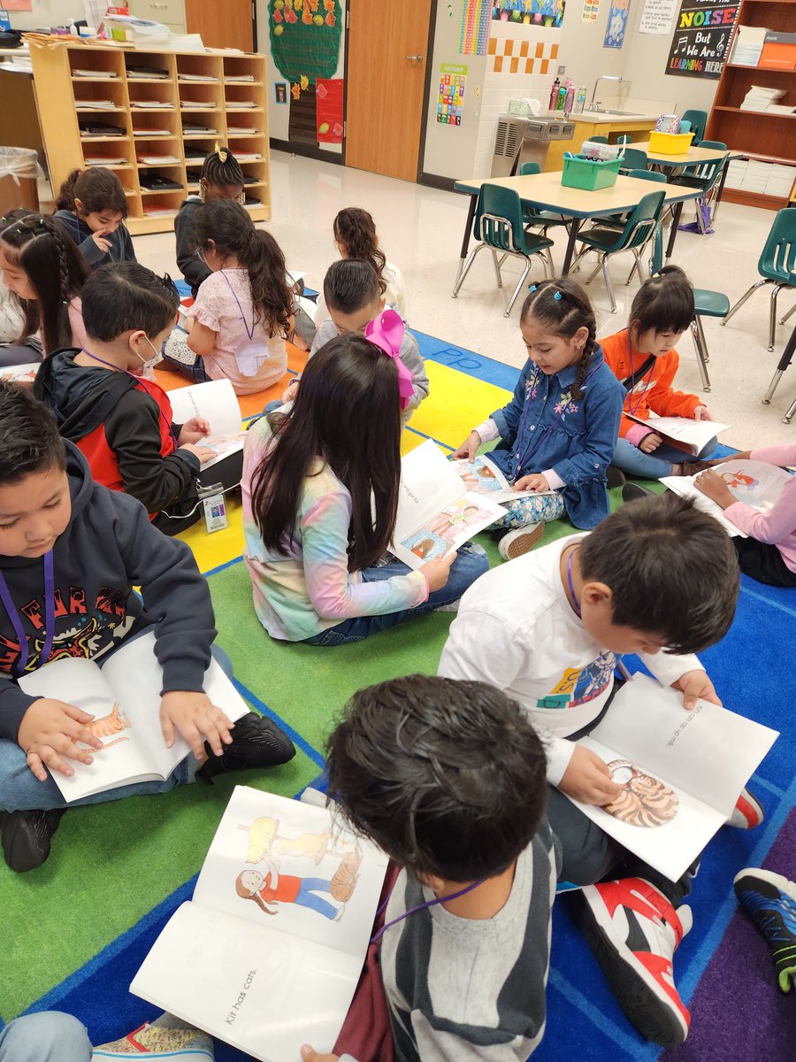 tnchadwick1's tweet photo. We started partner reading today. I loved hearing partners say, "Do you need help?" When the timer went off to stop they said Noooo we need more time! ❤️ @Jones_AISD @DalphneH https://t.co/iGHbHUmzOj