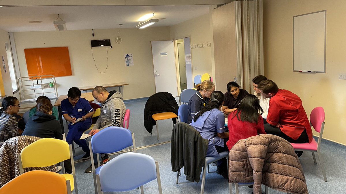 clarkson_shayne's tweet image. Brilliant simulation session with some of the Falls Links/Champions ⁦⁦@UHSussex⁩ Worthing Hospital. Grateful for support from Manual Handling and Dementia CNS. Next week St Richard’s Hospital #fallsprevention #patientsafety #harmfreecare