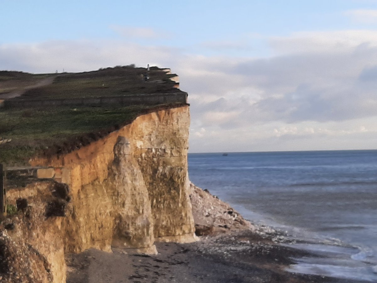 Birling Gap tweet media