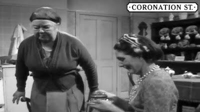 JuneBrownTV's tweet photo. #RememberJuneBrown on #coronationstreet ? Who played Mrs Parsons #Corrie #JuneBrown https://t.co/P9UrKbREGp