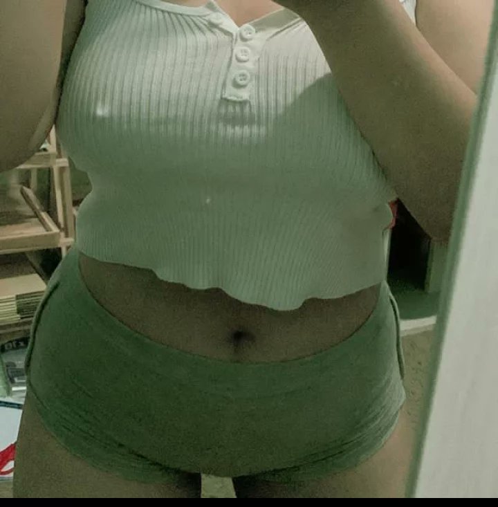 fitriaa69's tweet photo. Eummmmm💋💋 https://t.co/iI8iWD7EbZ