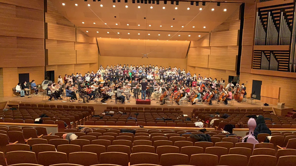 mayotantanta's tweet photo. リハの写真しかないけど、県立船橋高校創立百周年記念演奏会でちょっぴり歌ってた！現役はもちろん、オケ合唱のOBOGの方々も色んなお仕事をされている中でいつ練習してるんだというくらい上手だし、船高生パワーってやはり恐ろしい…と思い知ったイベントでした😂楽しかった！ありがとうございました🫶 https://t.co/vAn2m6Rwdv