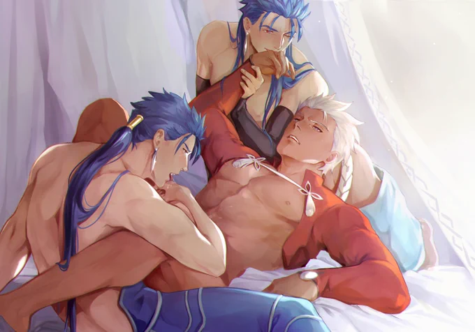Just two Cús helping Emiya to relax a bit. <3 #FGO #弓槍 