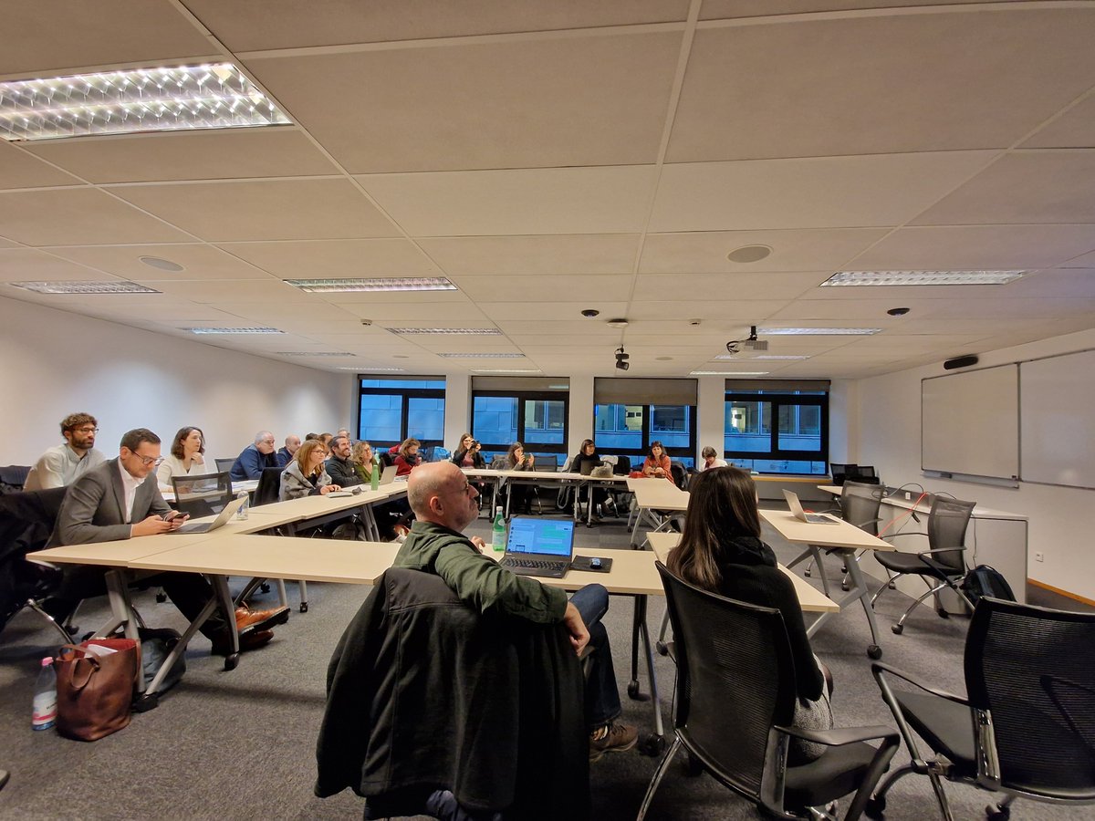 collspaces's tweet image. Pre-event today with a presentation of the Fabularium, our general assembly and a very inspiring keynote by Paul Leonardi #rgcs2023