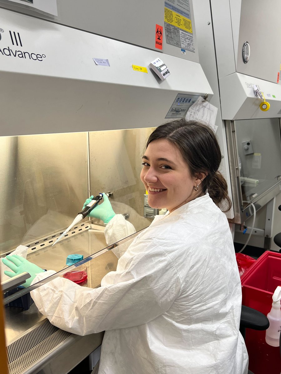 ChrisBakerLab's tweet photo. Quick shoutout to the Baker Lab rotation students from this academic year: Arad &amp; Hilda from @GSBSE_UMaine and Lexi from @TuftsGSBS. We wish them the best of luck with their current and future research!🧪🥼@AradBoustan @frempong_hilda @lexicm122 https://t.co/SGYVLLGBbg