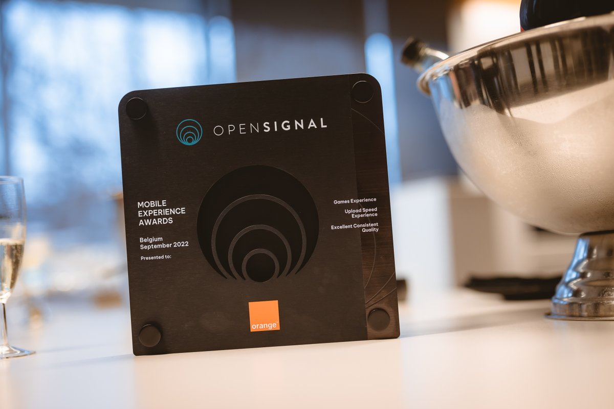 slavnicu's tweet image. I had the chance to represent #OrangeBelgium at the @Opensignal award ceremony yesterday at Sirius. Orange Belgium achieved outstanding results for the customer-centric categories, such as Games and Upload Speed Experience and Excellent Consistent Quality
#OrangeAdvancedTech
