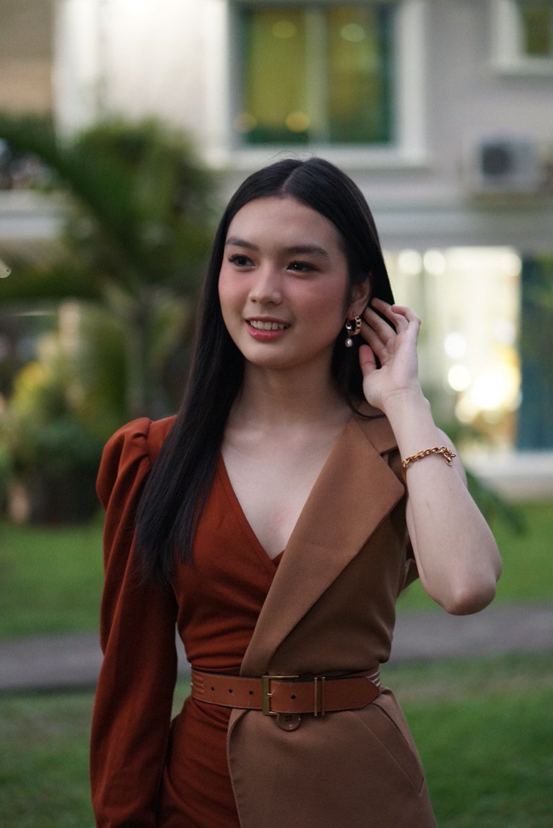 mspainteilyn's tweet photo. Happy Birthday @francinecarreld !! 💗✨ Labyu!

Throwback 2021 (lock-in) &amp; 2020(Dinagyang) https://t.co/X8VvskfGQj