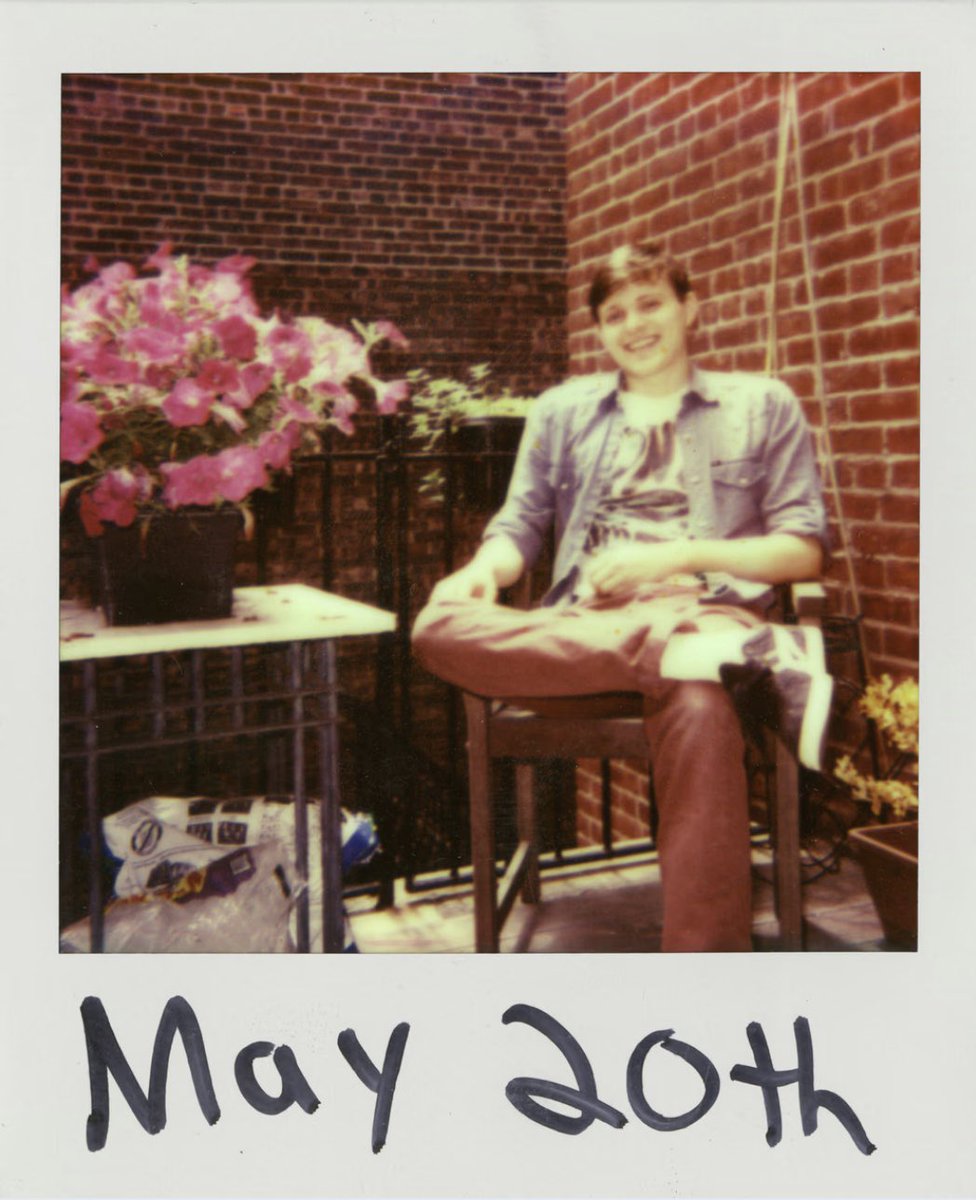 rezzonico's tweet image. Today I minted Every Day is a Gift by @justinaversano. 

I was wishing for May 20, and guess what, I got it.

May 20, 2019 is when my daughter Emma was born. 

Emma was diagnosed with a stage IV brain tumor 8 months ago and has been been fighting it since.