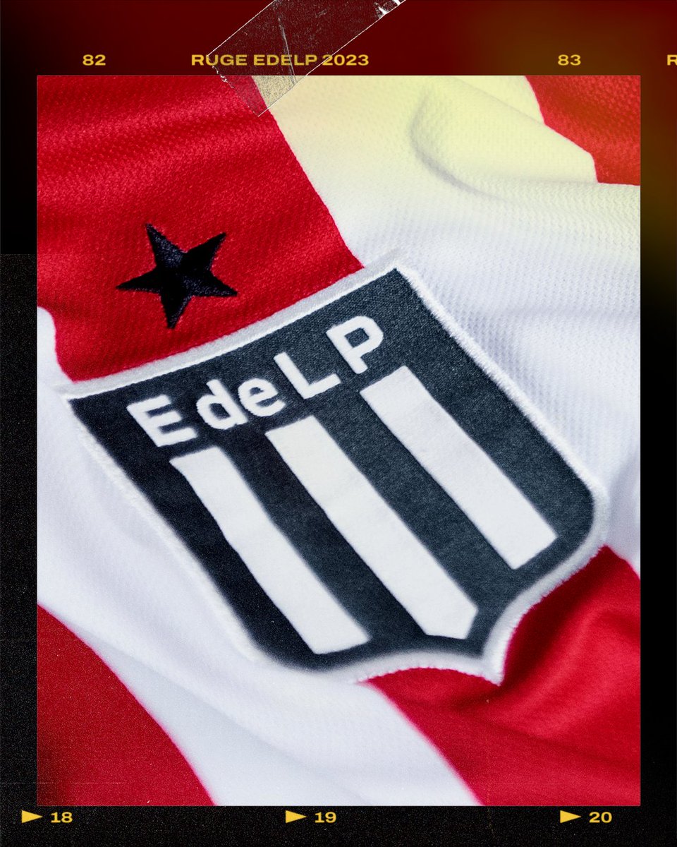 ruge_arg's tweet photo. 🇦🇹 AL DETALLE 🔍

▪ Homenaje a los Campeones del 82/83.⭐⭐
▪ Se respetó el color del escudo de aquella época.
▪ La tela Mesh emula el tejido de los 80's y otorga mayor respirabilidad.
▪ Cuello redondo y puños de poliéster.
·
·
#C4MPE0N #1982 #1983 #RevolucionáElJuego #EdeLP https://t.co/TfCxi66hxO