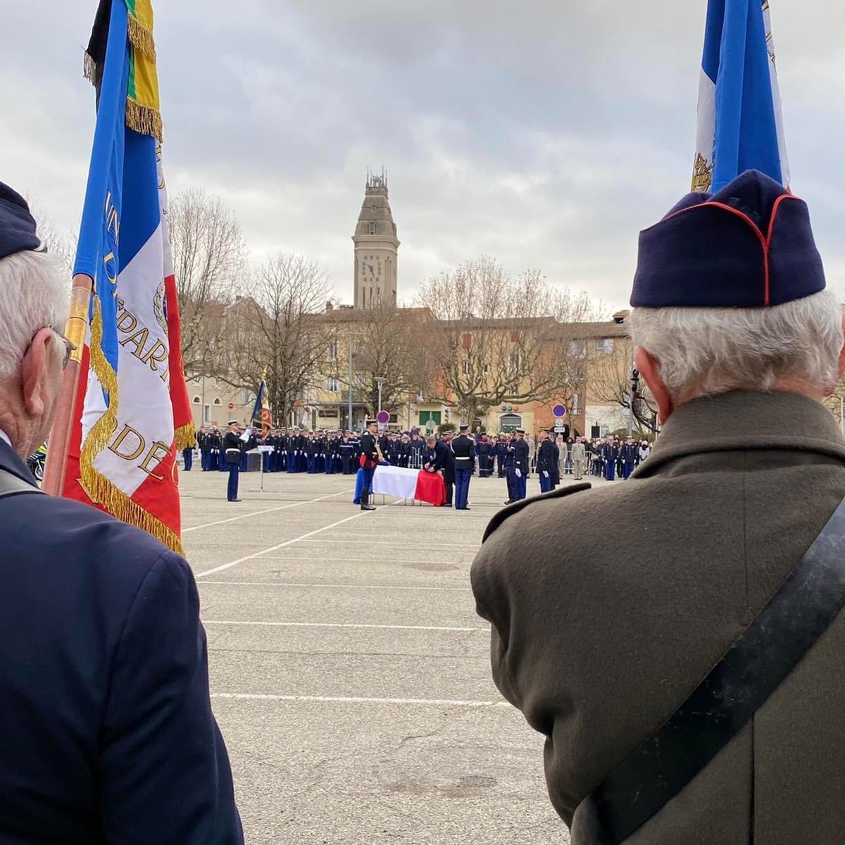 🇫🇷 C’est avec une grande émotion que je participais ce matin à la cérémonie en hommage à Maximilien MAES, major de gendarmerie décédé en service, le 20 janvier dernier.

Il faisait partie des véritables héros du quotidien, ceux qui œuvrent chaque jour pour notre sécurité.